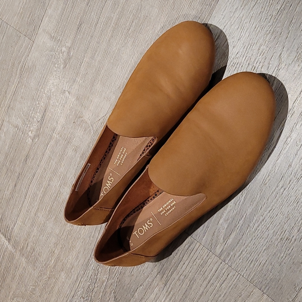 Camel TOMS Darcy Smoking Slipper-style Flats